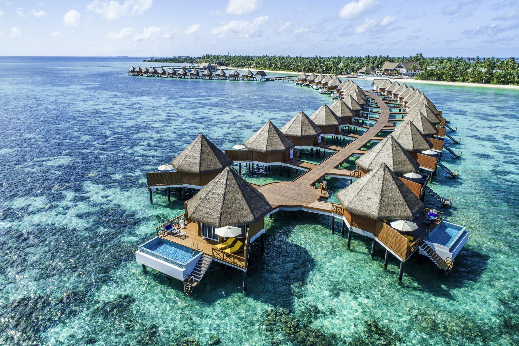 Mercure Maldives Kooddoo Resort